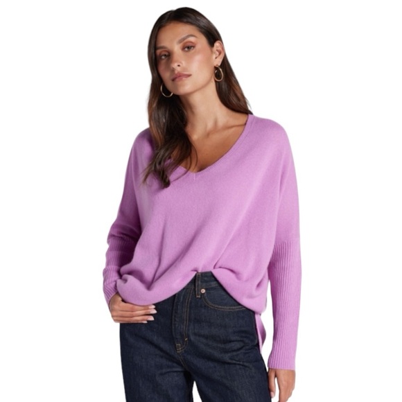 NOTSHY Faustine V-Neck Cashmere Poncho Sweater size S/M - Picture 9 of 13